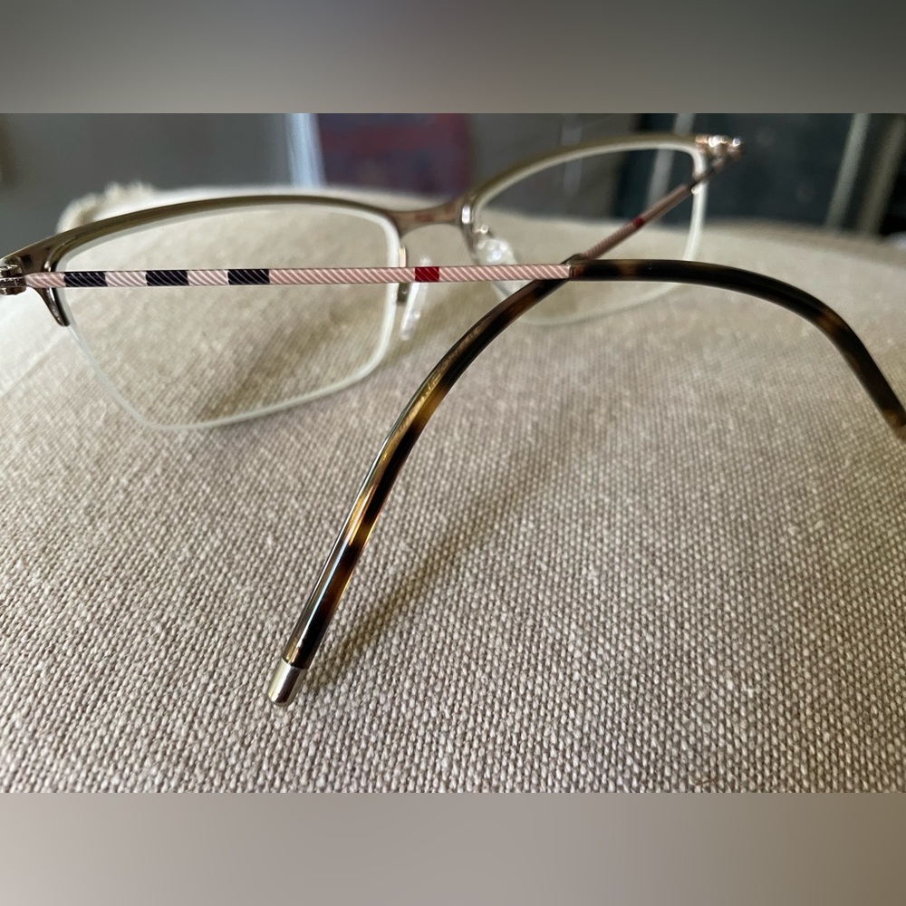 Burberry Light Gold Frames